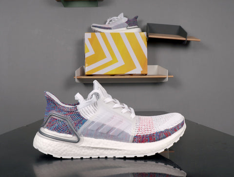 Adidas Ultra Boost 19 Sneaker